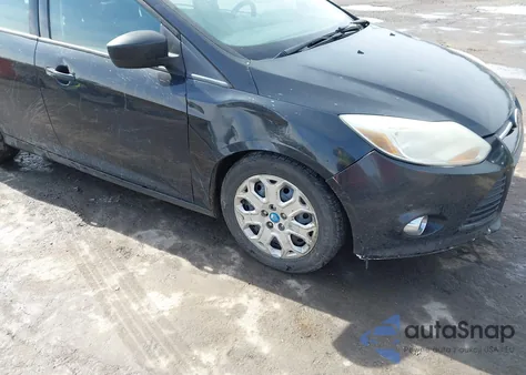 2012 Ford Focus Se z USA, uszkodzony, nr VIN 1FAHP3F2XCL170139